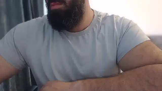 Snapshot of hugemachohandsome chatting on October 12, 2025, 10:27 am hugemachohandsome online show from October 12, 2025, 10:27 am