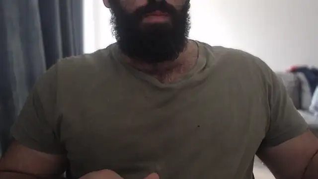 Snapshot of hugemachohandsome chatting on October 1, 2025, 11:14 am hugemachohandsome online show from October 1, 2025, 11:14 am