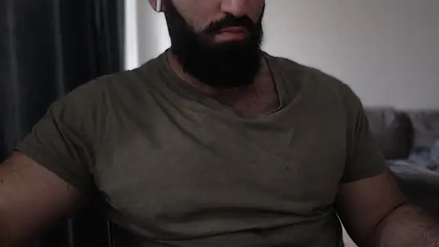 Snapshot of hugemachohandsome chatting on October 20, 2025, 6:59 am hugemachohandsome online show from October 20, 2025, 6:59 am