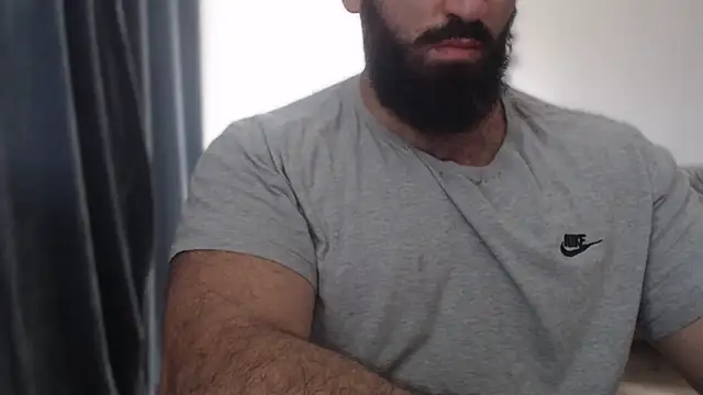 Snapshot of hugemachohandsome chatting on October 9, 2025, 11:55 am hugemachohandsome online show from October 9, 2025, 11:55 am