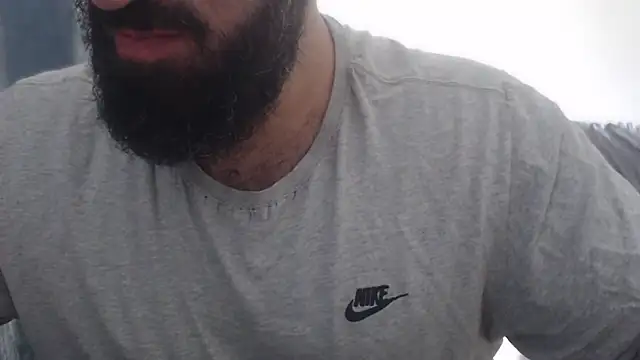 Snapshot of hugemachohandsome chatting on October 7, 2025, 9:10 am hugemachohandsome online show from October 7, 2025, 9:10 am