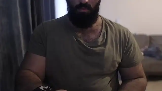 Snapshot of hugemachohandsome chatting on November 2, 2025, 7:46 am hugemachohandsome online show from November 2, 2025, 7:46 am