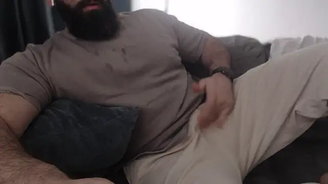 hugemachohandsome online show from February 19, 2026, 8:55 am