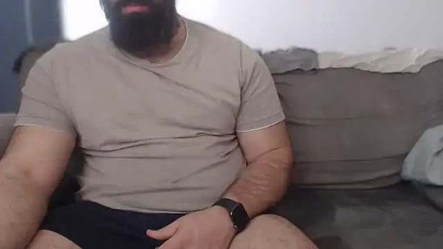 hugemachohandsome online show from March 7, 2026, 8:21 am