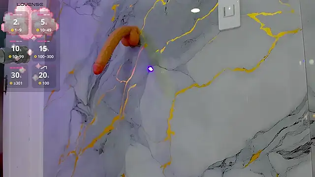 Snapshot of shayra_boobs1 chatting on October 7, 2025, 11:33 am shayra boobs1 online show from October 7, 2025, 11:33 am