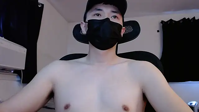 Snapshot of twbobo00715 chatting on February 24, 2025, 4:58 pm twbobo00715 online show from February 24, 2025, 4:58 pm