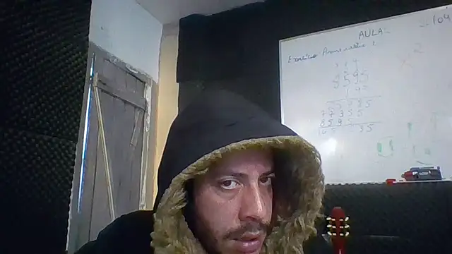 MachoScorpionCaralho online show from July 17, 2026, 10:34 am