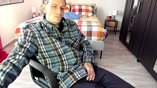 xxxciro13xxx online show from February 6, 2025, 9:43 am