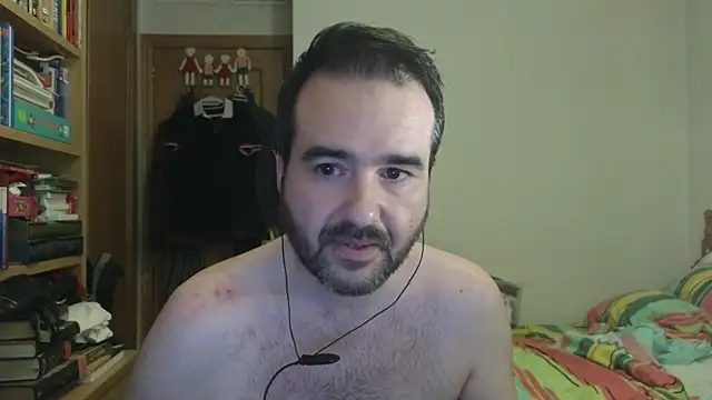 Snapshot of curiosillo83 chatting on May 31, 2026, 2:56 pm curiosillo83 online show from May 31, 2026, 2:56 pm