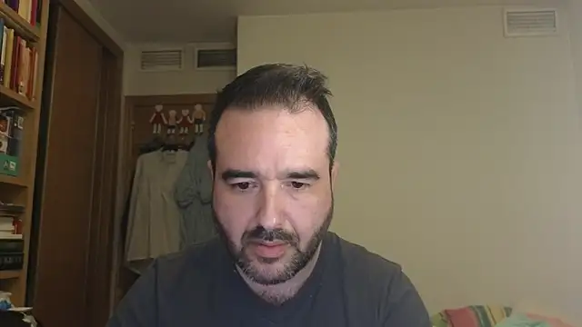 curiosillo83 online show from October 18, 2025, 4:42 pm