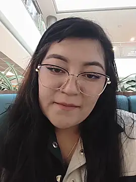 Sakura 0505 online show from May 25, 2026, 10:08 pm