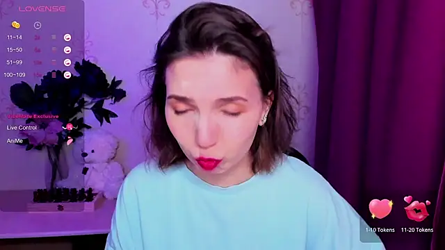 KindHazelHere  online show from February 23, 2026, 11:27 pm