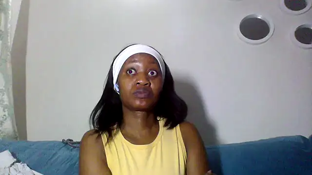 Hardnipples8 online show from November 4, 2025, 11:08 pm