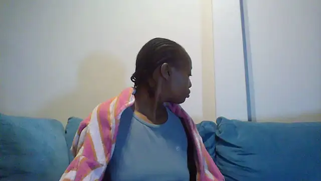 Snapshot of Hardnipples8 chatting on June 10, 2026, 3:52 am Hardnipples8 online show from June 10, 2026, 3:52 am