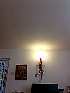 Medelin92 online show from March 31, 2026, 6:59 am