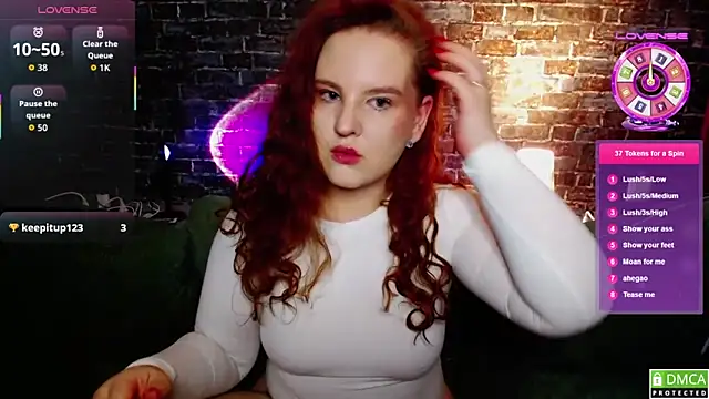 FlowerOfFreedom  online show from December 22, 2025, 7:36 pm