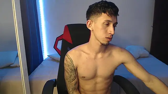 stevenSEX123 online show from February 28, 2025, 4:43 am