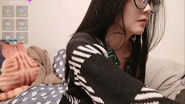 Lu Nana online show from February 9, 2026, 3:21 pm