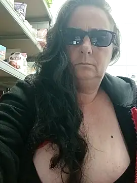 eroticjessitop online show from December 19, 2025, 8:00 pm