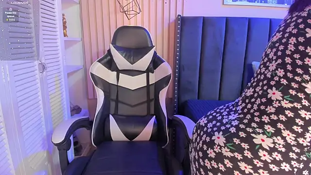 ashlye miller  online show from February 7, 2026, 4:31 am