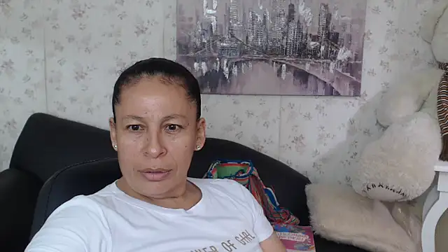 Snapshot of mature_martina chatting on June 10, 2026, 9:16 pm mature martina online show from June 10, 2026, 9:16 pm