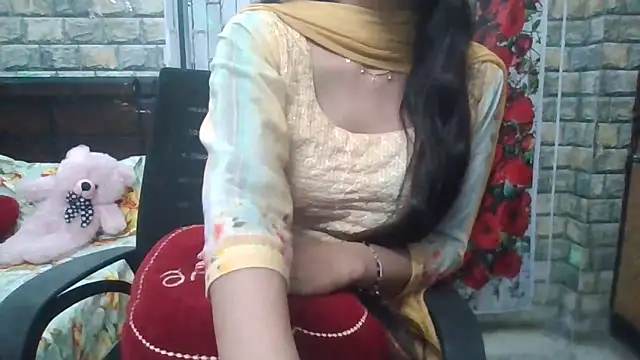 Sexy iknoor online show from April 1, 2026, 6:48 am