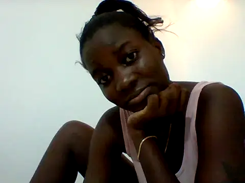 Snapshot of Alessandrajenna chatting on February 20, 2026, 4:42 pm Alessandrajenna online show from February 20, 2026, 4:42 pm