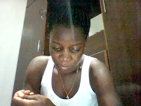 Alessandrajenna online show from April 5, 2026, 2:51 am