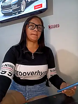 Snapshot of MEGAN_X0XX chatting on November 13, 2025, 10:13 pm MEGAN X0XX online show from November 13, 2025, 10:13 pm