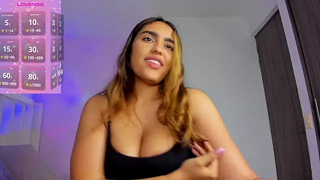 Snapshot of Mhia_palmer chatting on November 21, 2025, 11:42 am Mhia palmer online show from November 21, 2025, 11:42 am