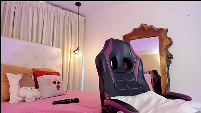 BonnieBad01 online show from December 2, 2025, 3:14 pm