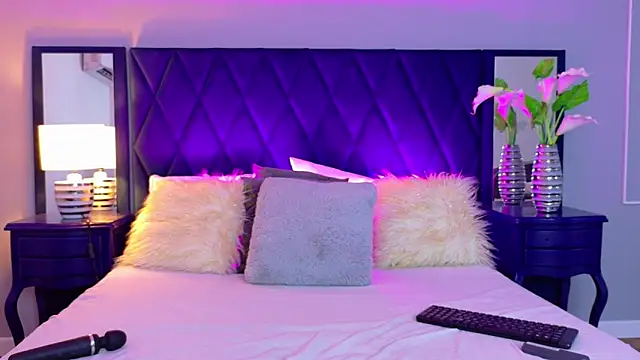 Snapshot of Margaret_Saunders chatting on October 2, 2025, 6:44 pm Margaret Saunders online show from October 2, 2025, 6:44 pm