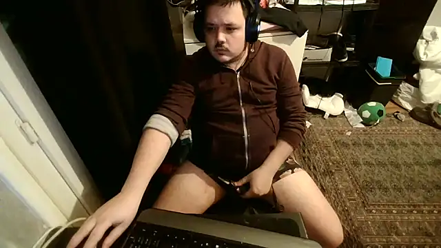 Bebemickey75 online show from February 15, 2025, 4:36 am