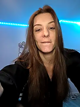 Snapshot of Ladykimberly_XOXO chatting on February 14, 2026, 6:02 am Ladykimberly XOXO online show from February 14, 2026, 6:02 am