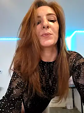 Snapshot of Ladykimberly_XOXO chatting on November 4, 2025, 3:38 pm Ladykimberly XOXO online show from November 4, 2025, 3:38 pm