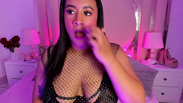 AmyMasson online show from December 5, 2025, 3:32 pm