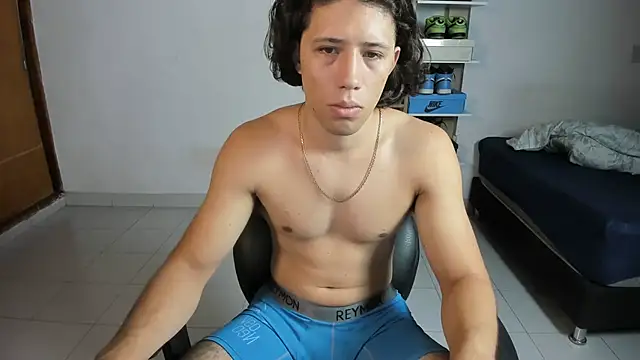 imtonny19 online show from November 14, 2025, 1:59 pm