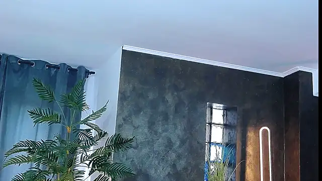 masterkingofmusclee online show from October 11, 2025, 7:31 am