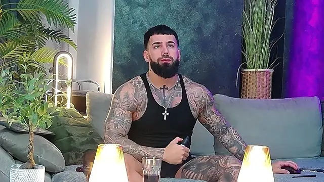 masterkingofmusclee online show from March 5, 2026, 9:22 pm