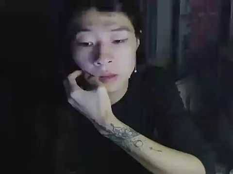 CarlyJoy online show from November 1, 2025, 2:22 pm