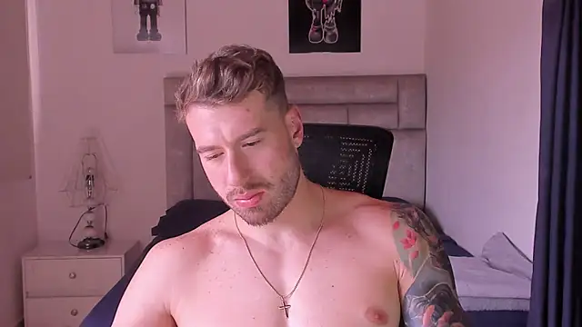 paul rogerr online show from November 9, 2025, 5:39 pm