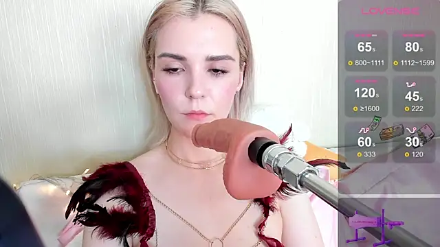 Kaya Devis online show from March 10, 2025, 7:55 am