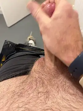 Snapshot of BIGDICK3202 chatting on February 12, 2026, 10:15 am BIGDICK3202 online show from February 12, 2026, 10:15 am