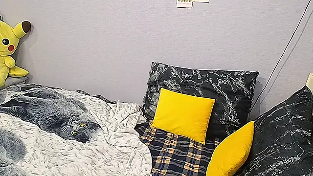 KathrineBerry online show from January 24, 2025, 8:34 am