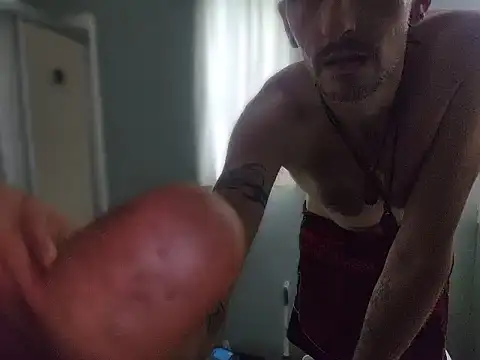 Bi curious86 online show from July 11, 2026, 2:39 pm