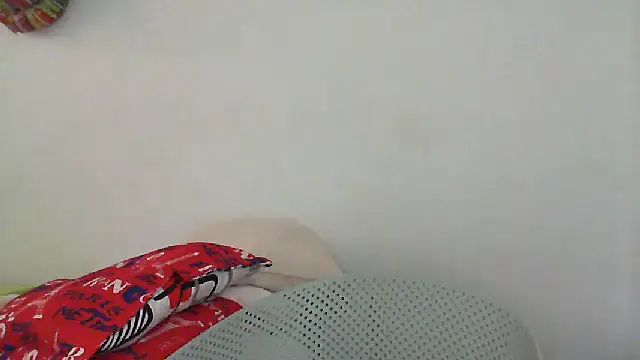 Snapshot of salome__milf chatting on March 2, 2026, 10:27 pm salome milf online show from March 2, 2026, 10:27 pm