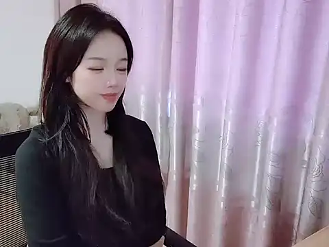 wwcc123 online show from October 30, 2025, 2:32 am