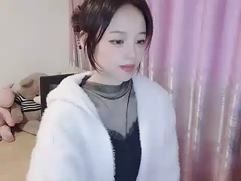 wwcc123 online show from November 14, 2025, 3:21 am