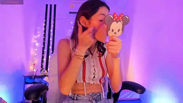 Gorgeous Team online show from March 4, 2026, 8:27 pm