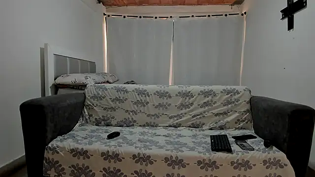 Danna 777 online show from February 11, 2026, 9:14 pm